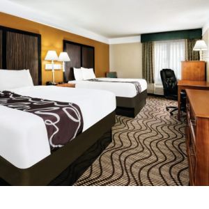 La Quinta Inn & Suites - North Stone Oak