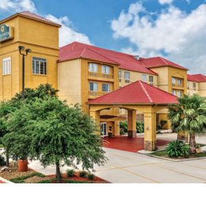 La Quinta Inn & Suites - North Stone Oak