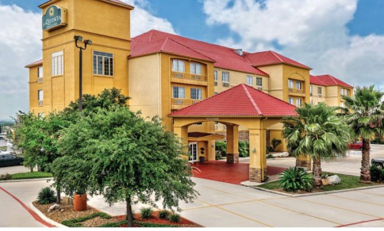 La Quinta Inn & Suites - North Stone Oak, San Antonio