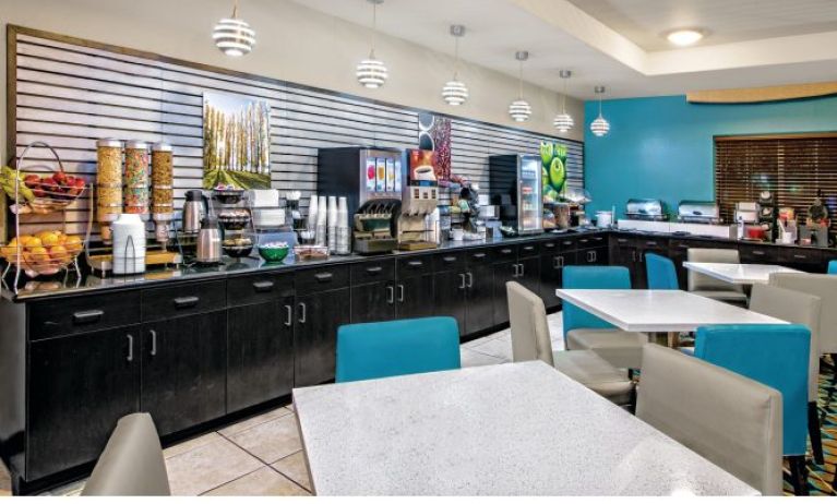 La Quinta Inn & Suites - North Stone Oak, San Antonio