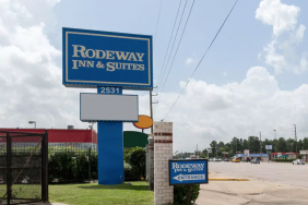 Rodeway Inn & Suites