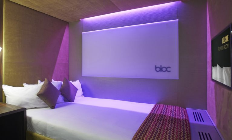 Bloc Hotel, Gatwick