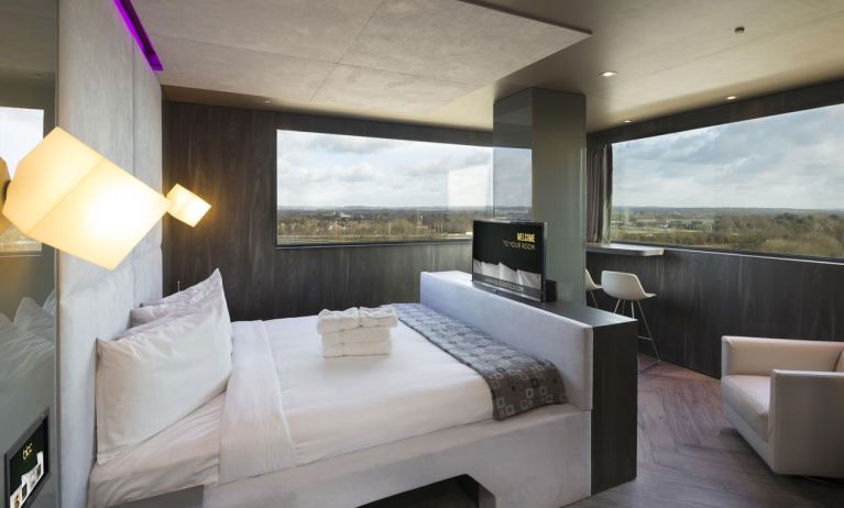 Bloc Hotel, Gatwick