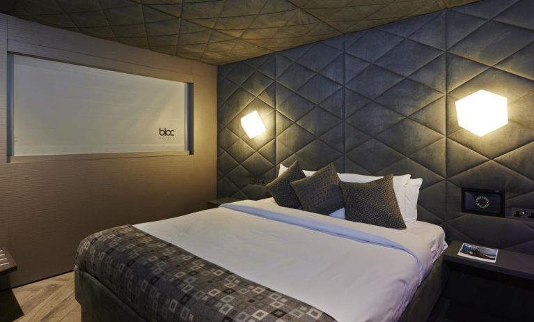 Bloc Hotel, Gatwick