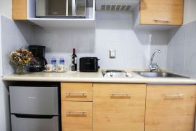 Day use room with kitchen at Suites Coben.