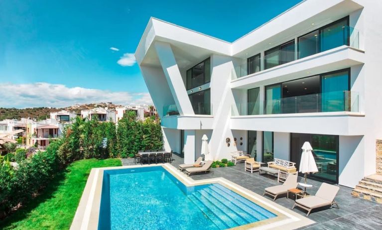 Luxurious outdoor pool at Le Méridien Bodrum Beach Resort.