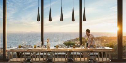 Relaxing meeting room at Le Méridien Bodrum Beach Resort.