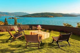 Seating area with sea view at Le Méridien Bodrum Beach Resort.