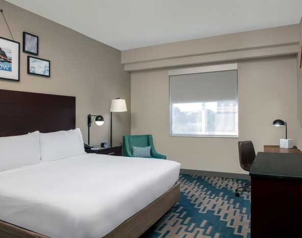 Day use room with TV at Four Points By Sheraton Fort Lauderdale Airport - Dania Beach.