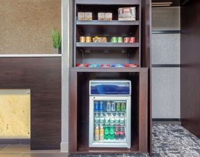 Convenience store and snack bar at Comfort Inn Prospect Park-Brooklyn.