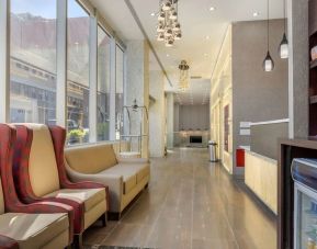 Lobby and lounge at Comfort Inn Prospect Park-Brooklyn.