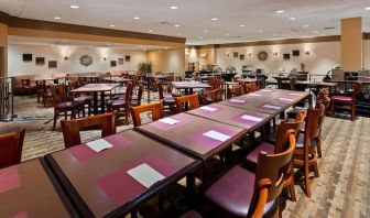 Dining room at Best Western Plus Hotel & Conference Center.