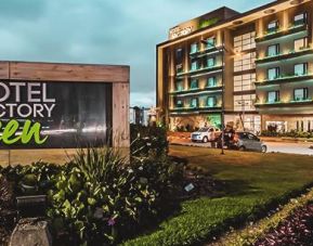 Hotel Factory Green (Calle 80 Occidente), Bogota