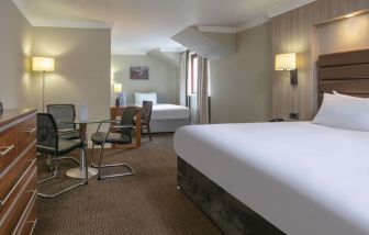 Day use room with seating area at DoubleTree By Hilton Glasgow Westerwood.