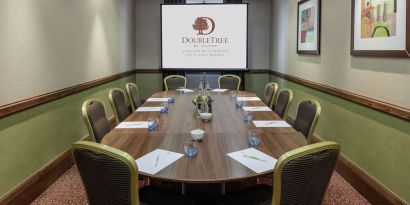 Meeting room at DoubleTree By Hilton Glasgow Westerwood.