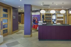 Snack bar and gift shop at DoubleTree By Hilton Glasgow Westerwood.