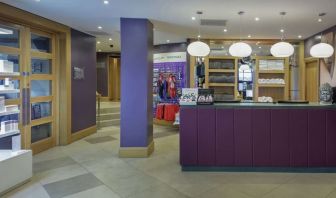 Snack bar and gift shop at DoubleTree By Hilton Glasgow Westerwood.