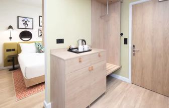 Comfortable king room with coffee station at Hampton By Hilton London Old Street.