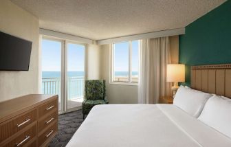 Romantic day use room at Embassy Suites By Hilton Deerfield Beach Resort & Spa.