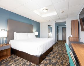 Day use room with TV at Regency Miami Airport By Sonesta.