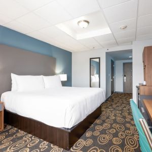 Day use room with TV at Regency Miami Airport By Sonesta.