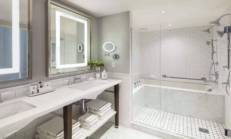 Guest bathroom with shower at InterContinental New York Barclay.