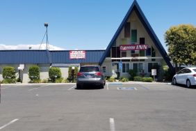 Parking available at Economy Inn, Fresno.