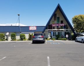 Parking available at Economy Inn, Fresno.