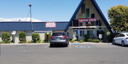 Parking available at Economy Inn, Fresno.