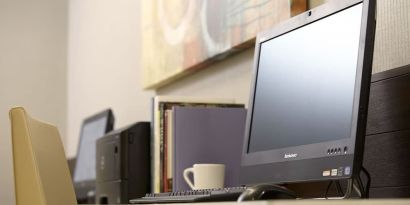 Business center at Hyatt House Pleasanton.
