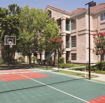 Tennis court at Hyatt House Pleasanton.
