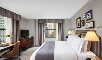 Day use room with natural light at InterContinental New York Barclay.