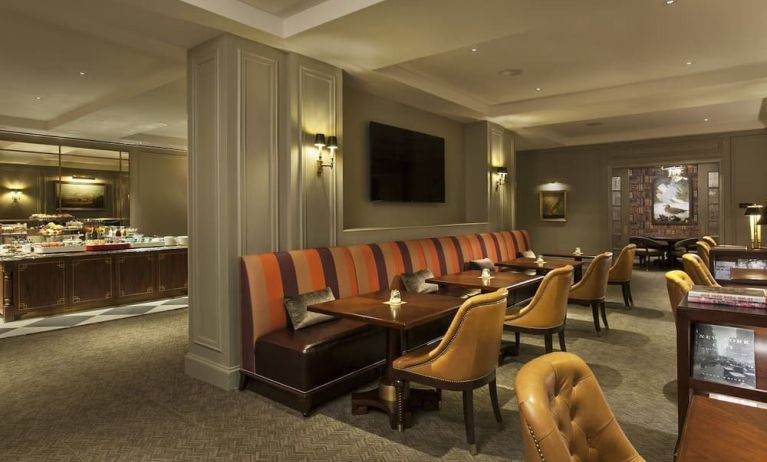 Dining room at InterContinental New York Barclay.