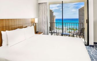 Day use room with ocean view at Hyatt Place Waikiki Beach.