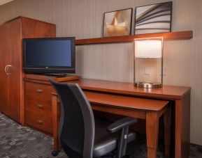 Business desk and TV at Courtyard Dulles Airport Chantilly.