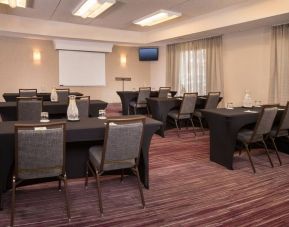 Conference room at Courtyard Dulles Airport Chantilly.