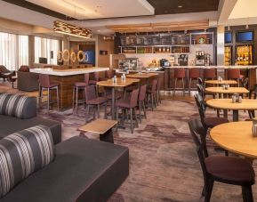 Lounge and dining area at Courtyard Dulles Airport Chantilly.