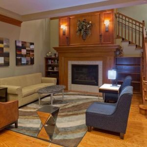 Lounge and lobby area at Country Inn & Suites By Radisson, BWI Airport.