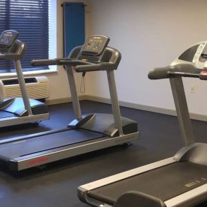 Fitness center at Country Inn & Suites By Radisson, BWI Airport.