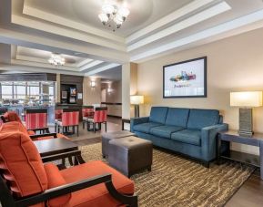 Lounge and lobby at Comfort Suites Baymeadows Near Butler Blvd.