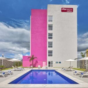 City Express Suites by Marriott Silao Aeropuerto