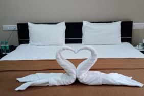 Romantic day room available at The Nisarga Residency.