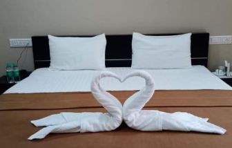 Romantic day room available at The Nisarga Residency.