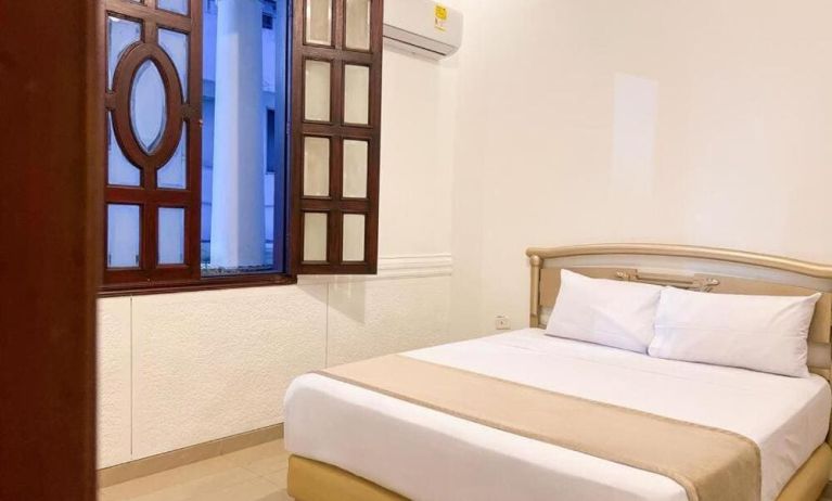 Day use room with natural light at Hotel Barranquilla Prado.