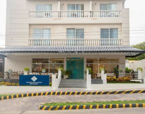 Hotel exterior at Faranda Collection Barranquilla.