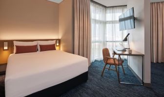 Spacious king room at Rydges Sydney Airport Hotel.