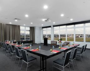 Professional board room at Rydges Sydney Airport Hotel.