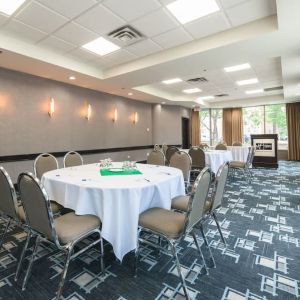 Professional meeting room at Holiday Inn Express Edmonton Downtown.