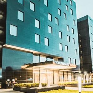 Courtyard By Marriott Bogota Airport