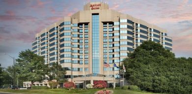 Hotel exterior at Washington Dulles Marriott Suites.